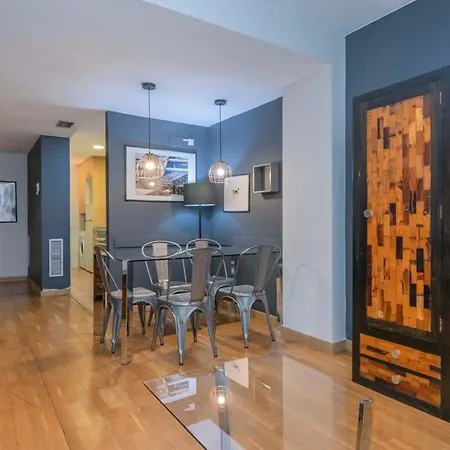 Bright And Modern Duplex With Terrace In Eixample District P1 바르셀로나