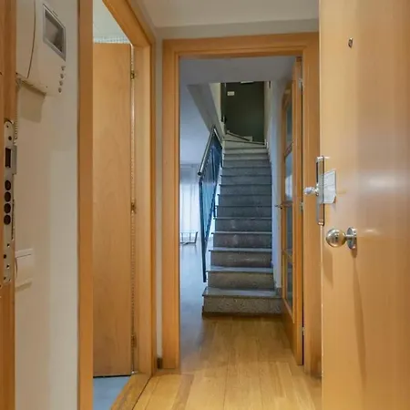아파트 Bright And Modern Duplex With Terrace In Eixample District P1 바르셀로나