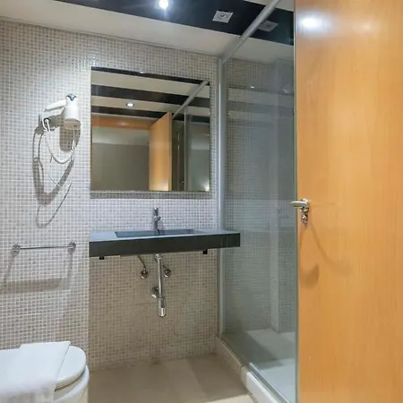 公寓 Bright And Modern Duplex With Terrace In Eixample District P1
